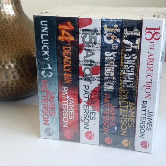 Set of 6 James Patterson M*urder Club Series 6 Book Collection Set (Books 13-18) - Picture 11 of 14